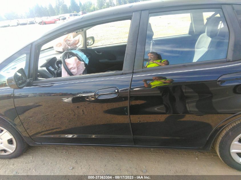 2013 HONDA FIT - JHMGE8H35DC083263