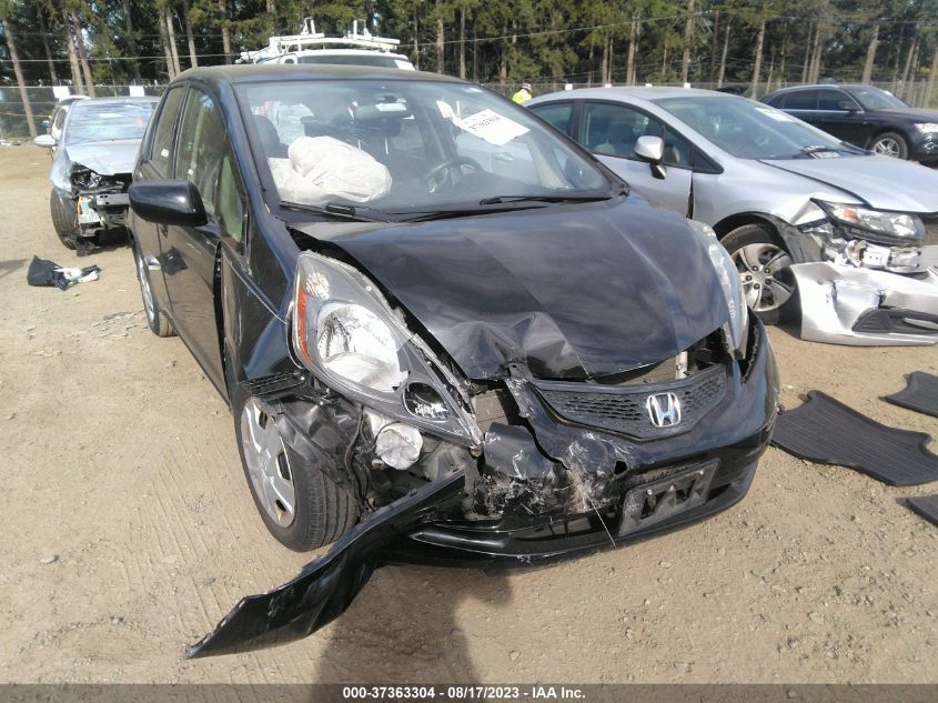 2013 HONDA FIT - JHMGE8H35DC083263