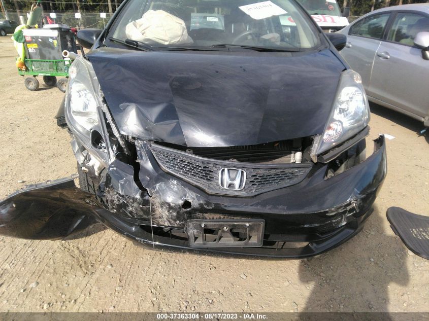 2013 HONDA FIT - JHMGE8H35DC083263