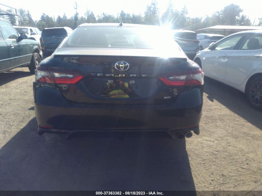 2021 TOYOTA CAMRY SE - 4T1G11AK4MU413650