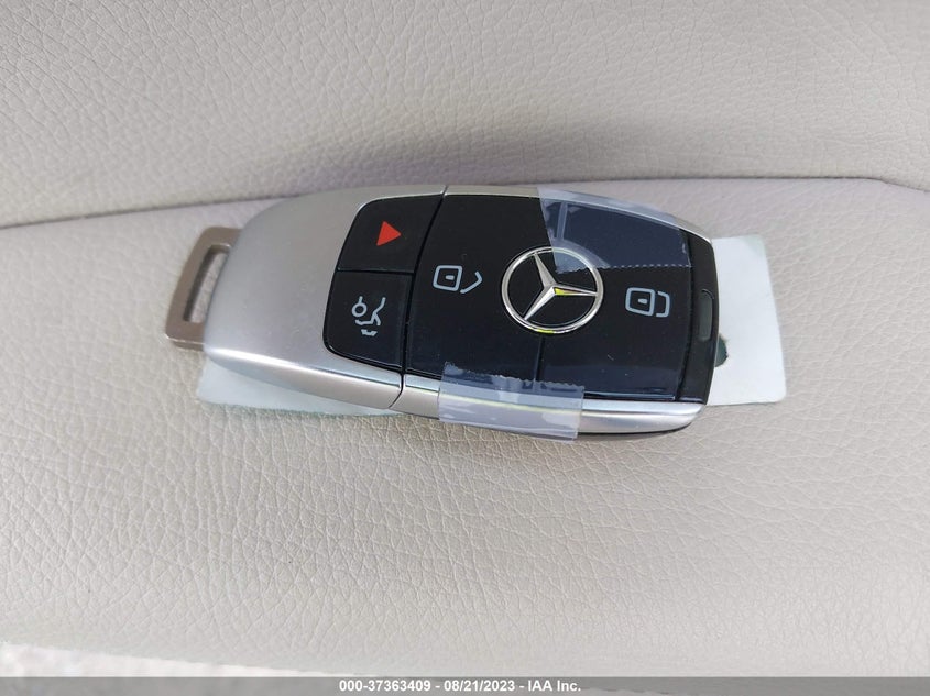 VIN WDDZF4KBXJA441714 2018 MERCEDES-BENZ E-CLASS E 300