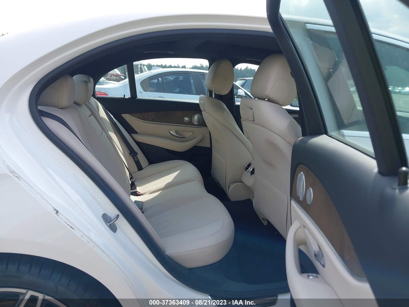 VIN WDDZF4KBXJA441714 2018 MERCEDES-BENZ E-CLASS E 300