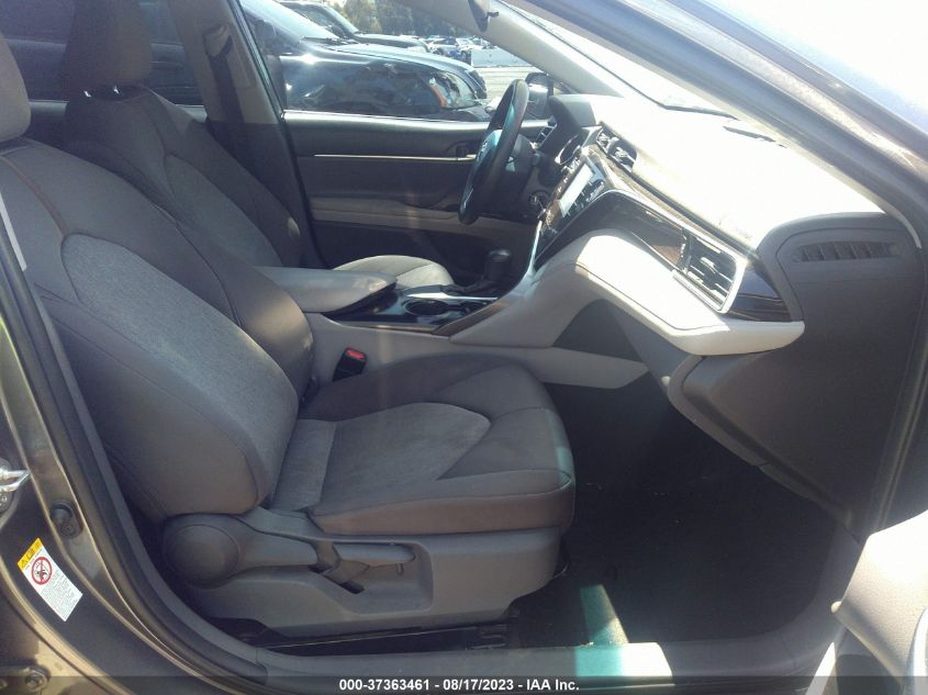 2018 TOYOTA CAMRY LE/SE/XLE/L - 4T1B11HK5JU087790