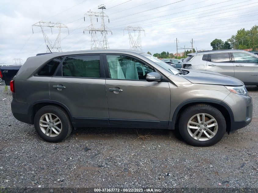 2015 KIA SORENTO LX - 5XYKT3A65FG621631