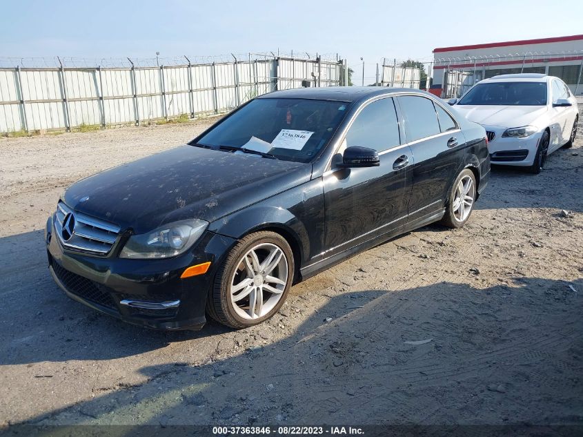 2013 MERCEDES-BENZ C-CLASS C 250 - WDDGF4HB5DA803063