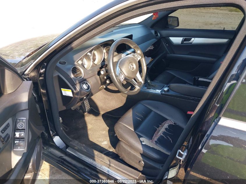 2013 MERCEDES-BENZ C-CLASS C 250 - WDDGF4HB5DA803063