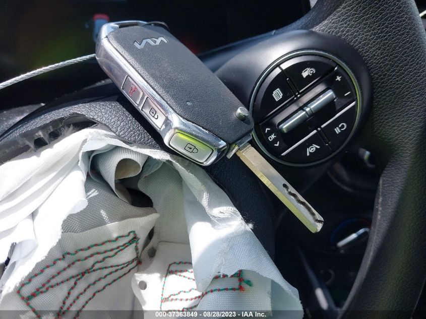 2023 KIA SOUL LX - KNDJ23AU2P7872781