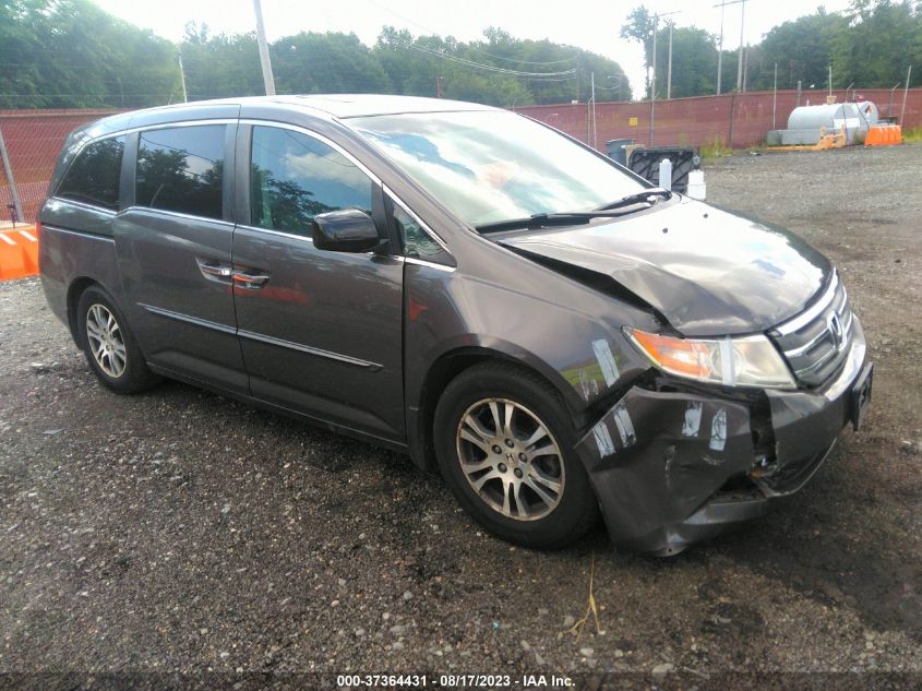 HONDA-ODYSSEY-5FNRL5H61CB123784