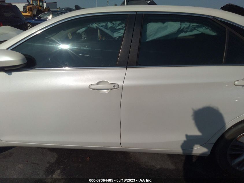 2017 TOYOTA CAMRY SE - 4T1BF1FK6HU437586