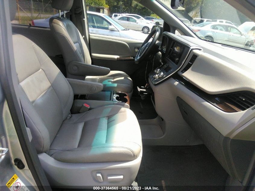 2016 TOYOTA SIENNA XLE - 5TDYK3DC6GS758760