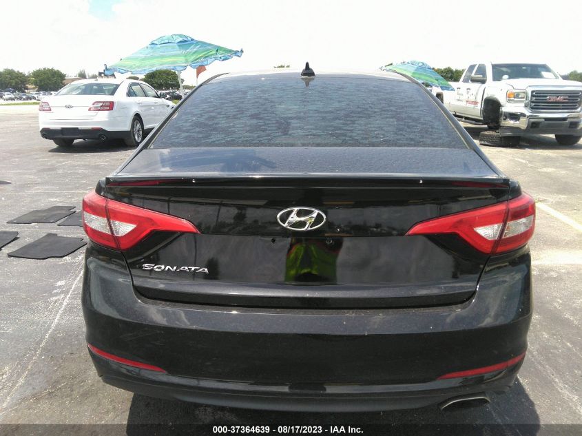 2015 HYUNDAI SONATA 2.4L SE - 5NPE24AF2FH015525