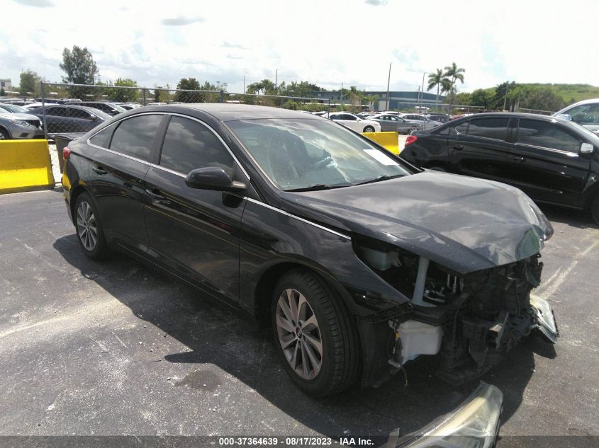 2015 HYUNDAI SONATA 2.4L SE - 5NPE24AF2FH015525