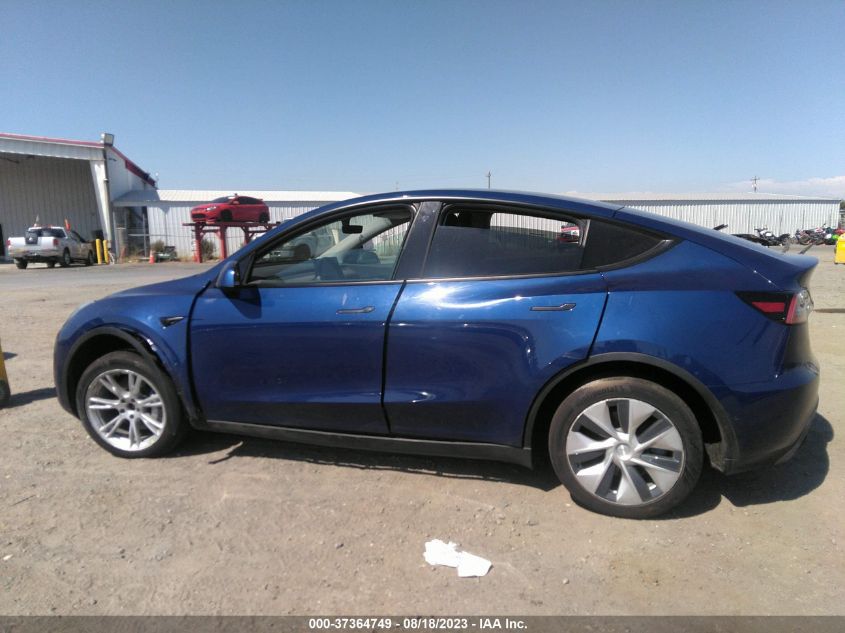 2021 TESLA MODEL Y - 5YJYGDEE2MF073582