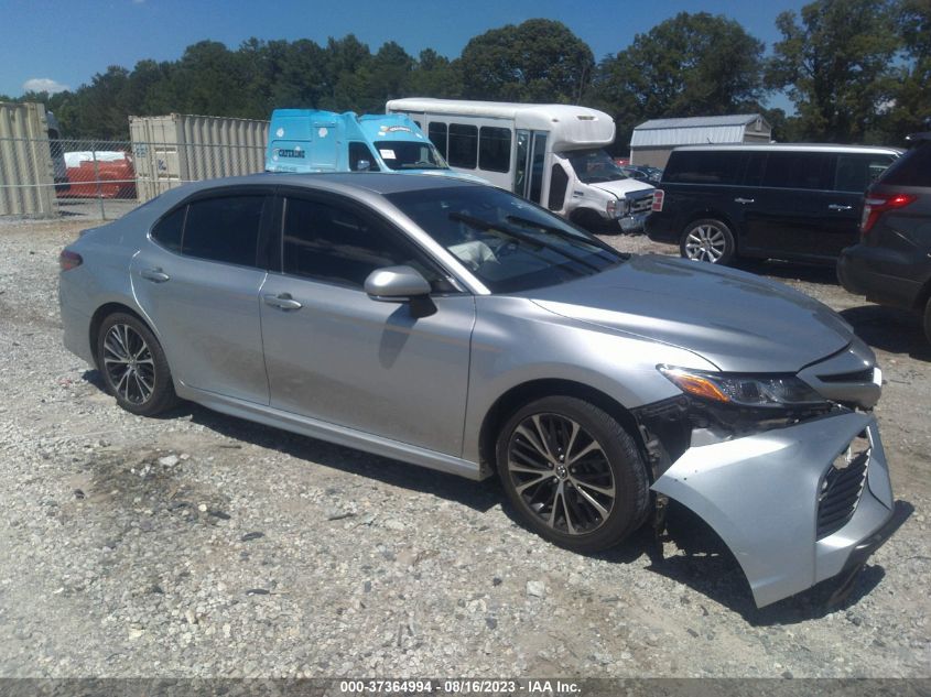 2018 TOYOTA CAMRY LE/SE/XLE/L - JTNB11HK1J3042934