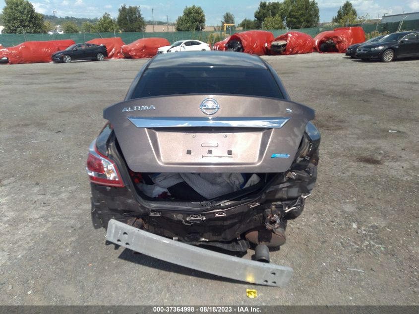 2013 NISSAN ALTIMA 2.5/S/SV/SL - 1N4AL3AP4DC205887