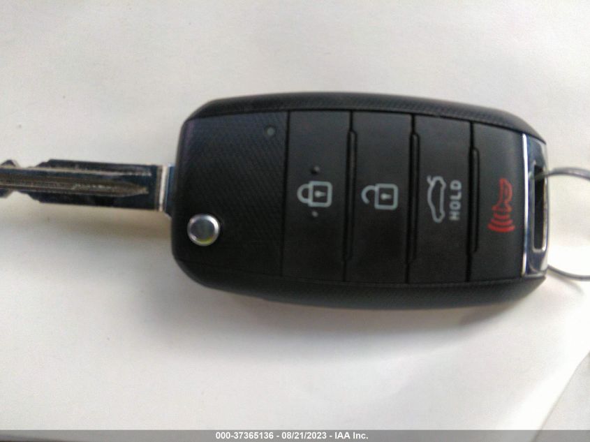 2016 KIA FORTE 5-DOOR LX - KNAFK5A80G5597859