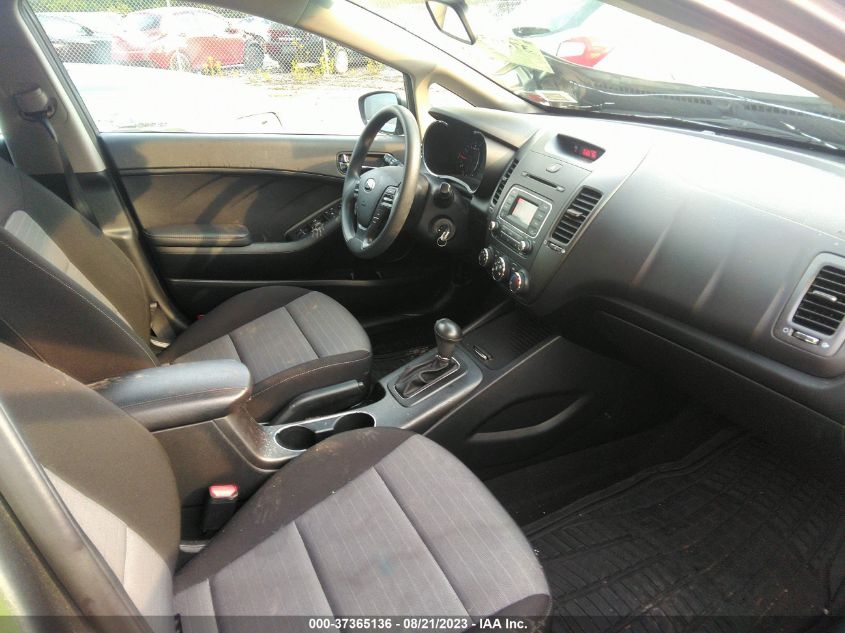 2016 KIA FORTE 5-DOOR LX - KNAFK5A80G5597859