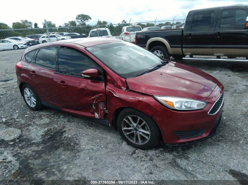 2017 FORD FOCUS SE - 1FADP3K24HL231271