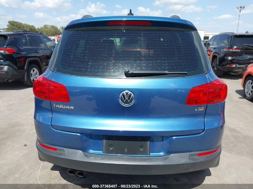 2017 VOLKSWAGEN TIGUAN S - WVGAV7AX8HW512345