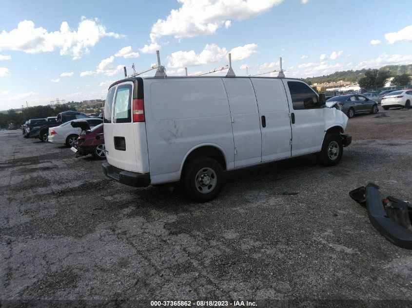2015 CHEVROLET EXPRESS CARGO VAN - 1GCWGFFF4F1106586