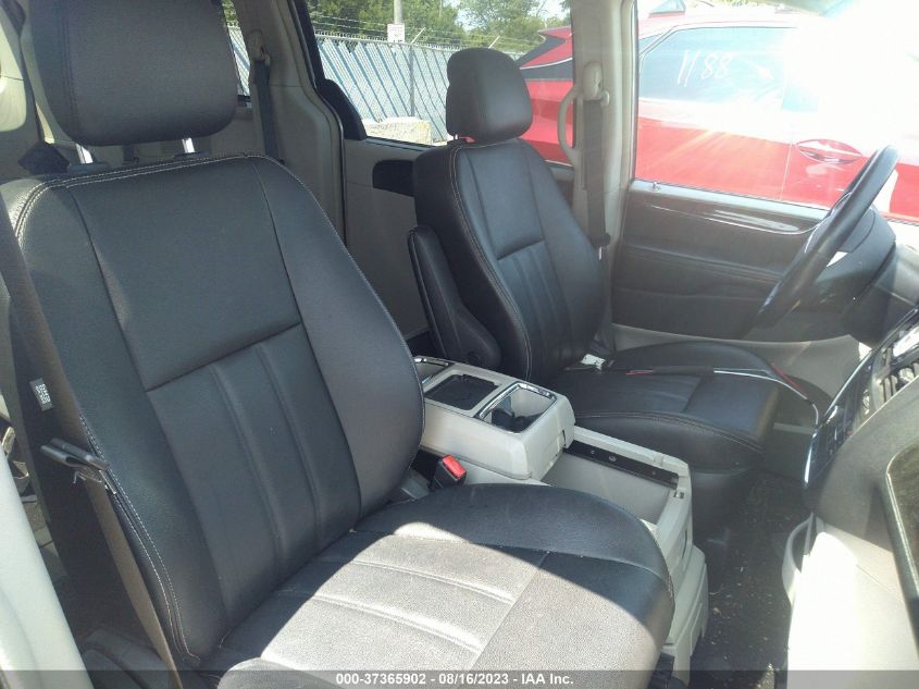 2016 CHRYSLER TOWN & COUNTRY TOURING - 2C4RC1BG0GR305223
