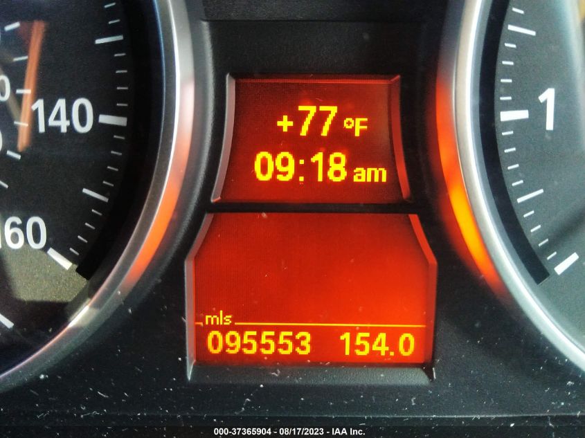2013 BMW X1 XDRIVE28I - WBAVL1C54DVR91851