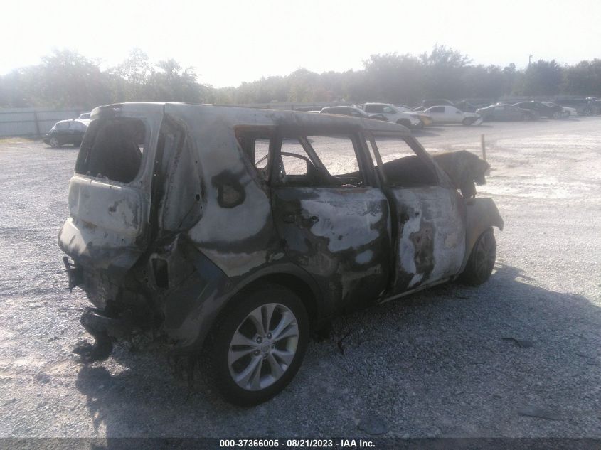 2015 KIA SOUL + - KNDJP3A58F7176693