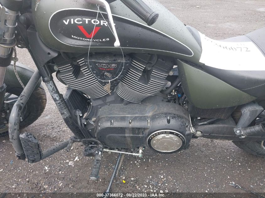 2017 VICTORY MOTORCYCLES GUNNER 5VPCGBAB4H3057964