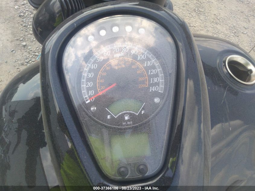 2013 SUZUKI VL1500 JS1VY56A6D2101060
