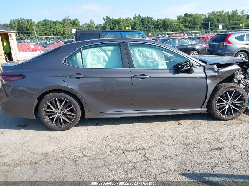 2021 TOYOTA CAMRY SE - 4T1G11AKXMU413264