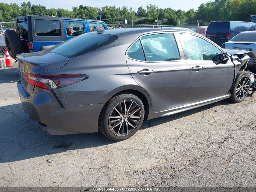 2021 TOYOTA CAMRY SE - 4T1G11AKXMU413264
