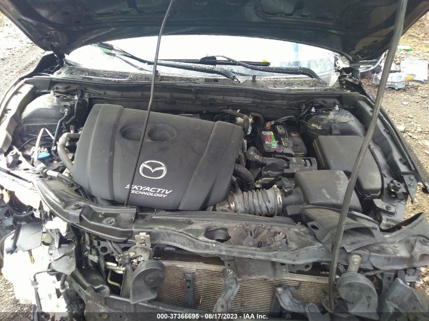 2018 MAZDA MAZDA3 4-DOOR TOURING 3MZBN1V38JM208996
