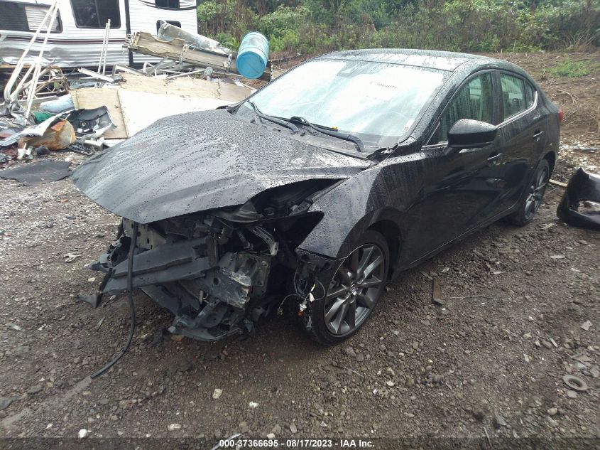 2018 MAZDA MAZDA3 4-DOOR TOURING 3MZBN1V38JM208996