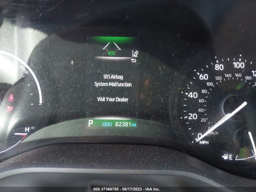 2022 TOYOTA SIENNA XLE - 5TDYRKEC8NS090526