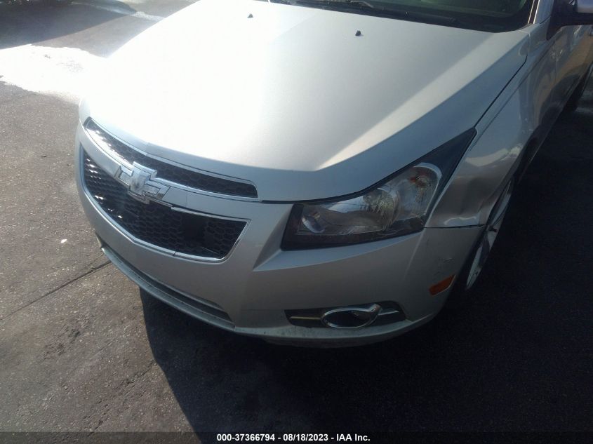 2014 CHEVROLET CRUZE 2LT - 1G1PE5SB4E7326113