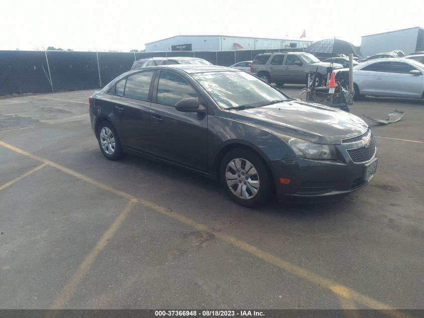 2013 CHEVROLET CRUZE LS - 1G1PA5SH9D7215782