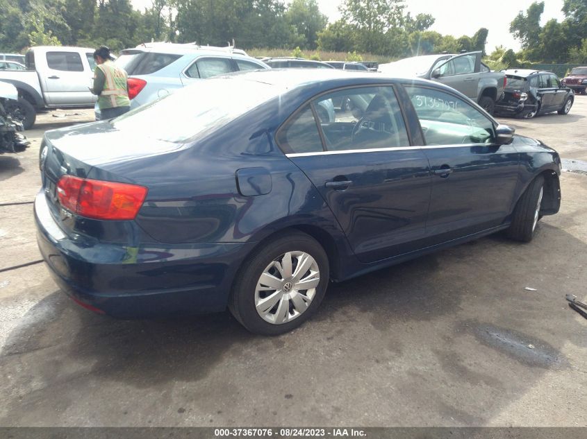 2013 VOLKSWAGEN JETTA SEDAN SE - 3VWDP7AJ7DM403115