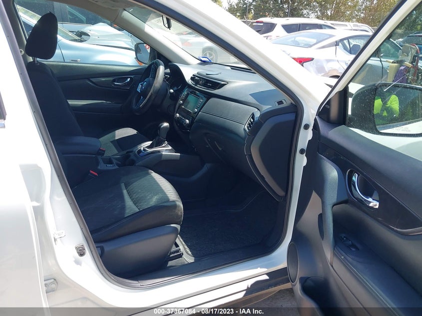 VIN KNMAT2MT9KP503600 2019 NISSAN ROGUE S/SV