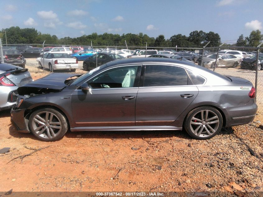 2017 VOLKSWAGEN PASSAT R-LINE - 1VWDT7A38HC041994