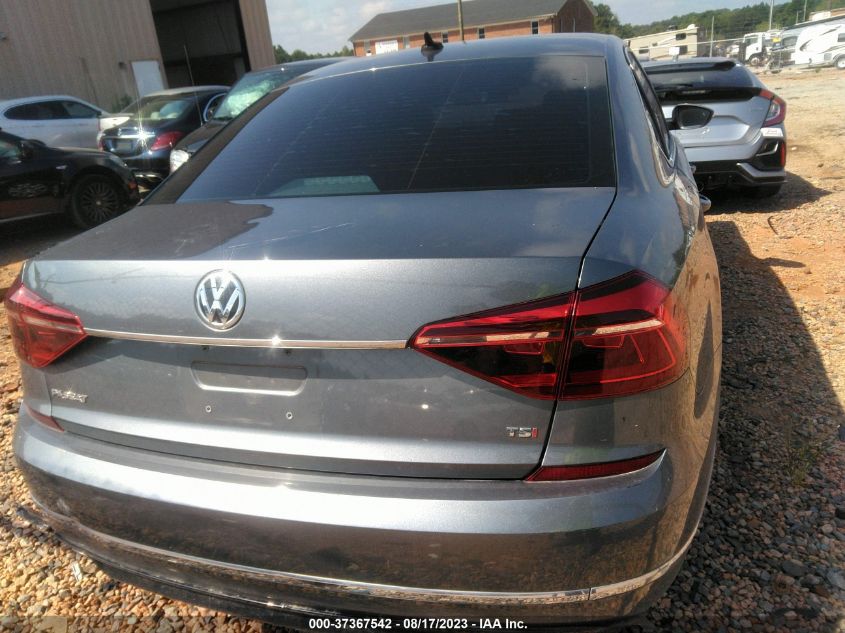 2017 VOLKSWAGEN PASSAT R-LINE - 1VWDT7A38HC041994