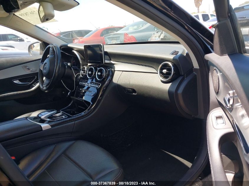 2016 MERCEDES-BENZ C-CLASS C 300 - 55SWF4JB6GU157946