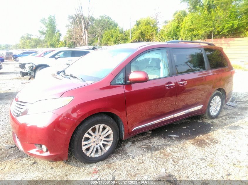 2017 TOYOTA SIENNA XLE/LIMITED - 5TDYZ3DCXHS816916