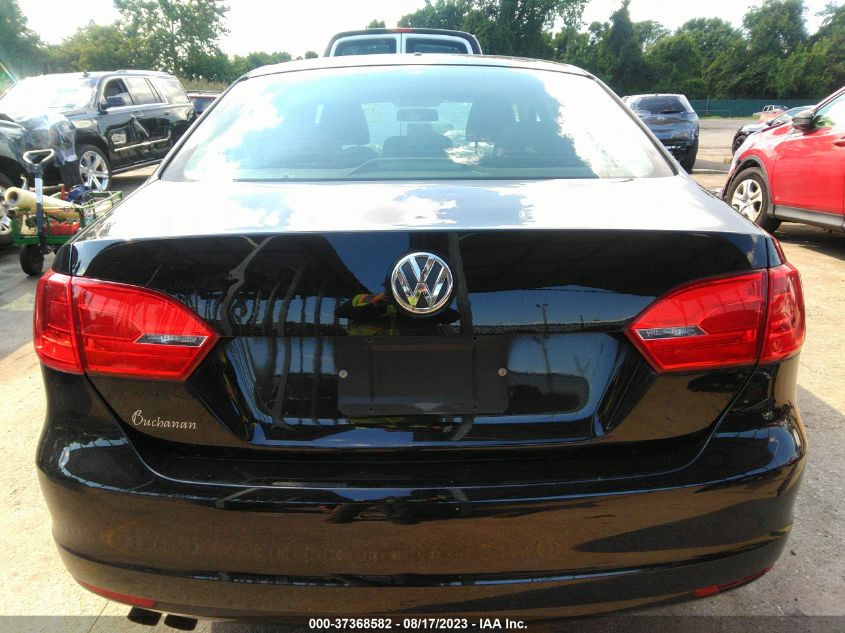 2013 VOLKSWAGEN JETTA SEDAN SE - 3VWDP7AJ9DM435239