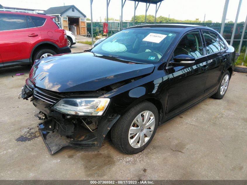 2013 VOLKSWAGEN JETTA SEDAN SE - 3VWDP7AJ9DM435239