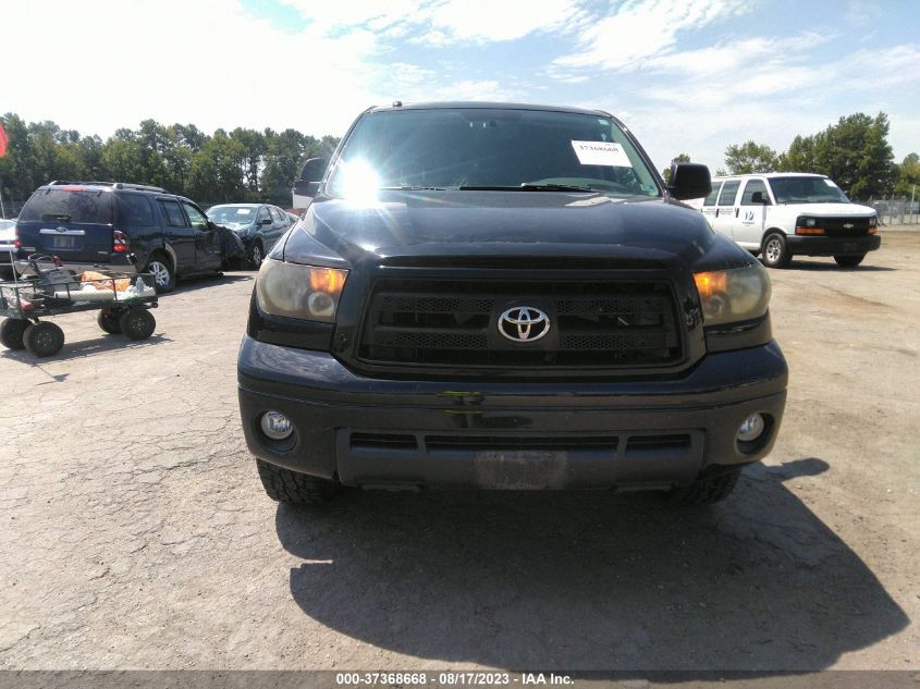 2013 TOYOTA TUNDRA 4WD TRUCK - 5TFUY5F13DX311040