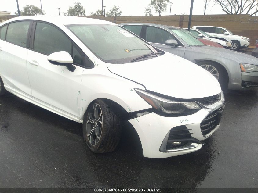 2019 CHEVROLET CRUZE LT - 1G1BE5SM5K7137865