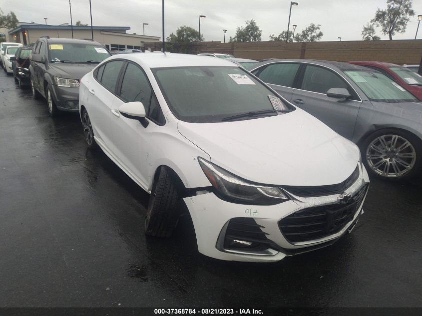2019 CHEVROLET CRUZE LT - 1G1BE5SM5K7137865