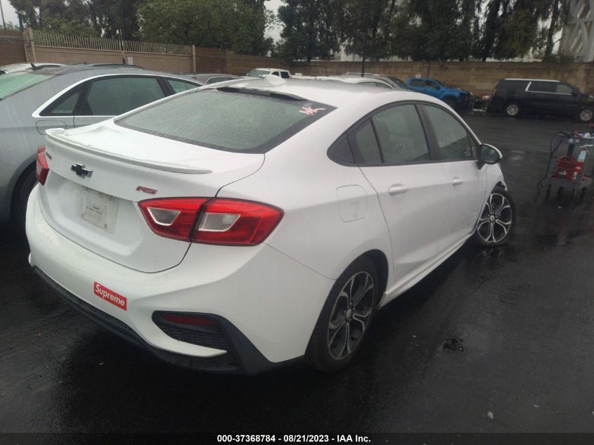 2019 CHEVROLET CRUZE LT - 1G1BE5SM5K7137865