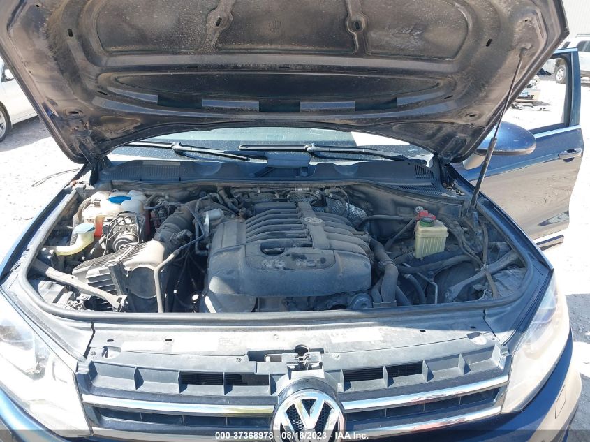 2013 VOLKSWAGEN TOUAREG SPORT W/NAV - WVGEF9BP2DD013765