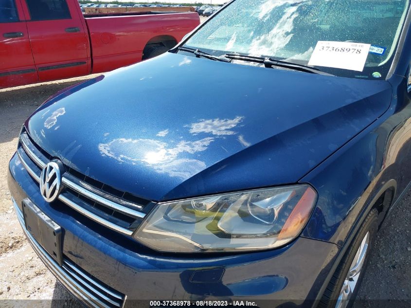 2013 VOLKSWAGEN TOUAREG SPORT W/NAV - WVGEF9BP2DD013765